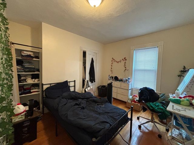 33 Jefferson St 1, Cambridge, MA 02141