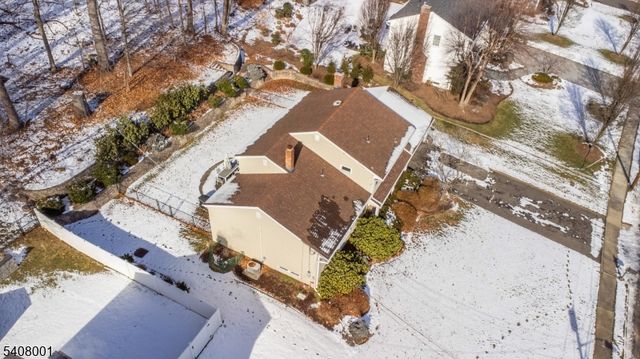 686 Kennedy Dr, Washington Twp., NJ 07676