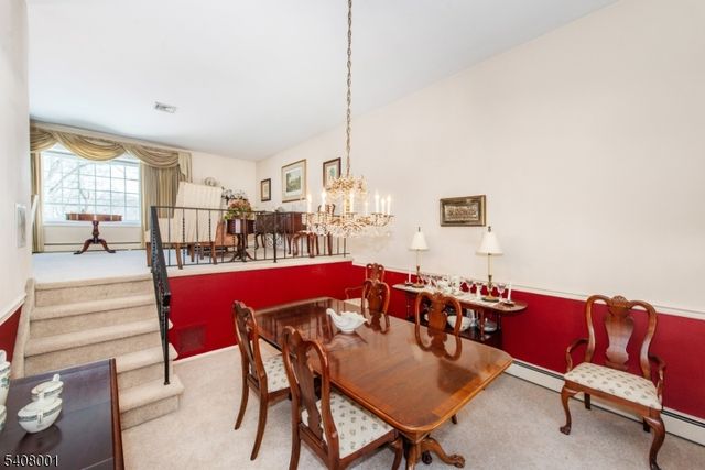 686 Kennedy Dr, Washington Twp., NJ 07676