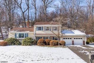686 Kennedy Dr, Washington Twp., NJ 07676