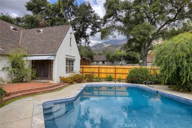 2360 Morslay, Altadena, CA 91001