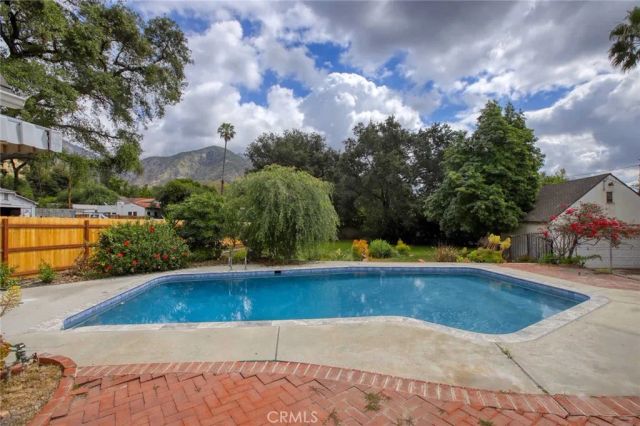 2360 Morslay, Altadena, CA 91001
