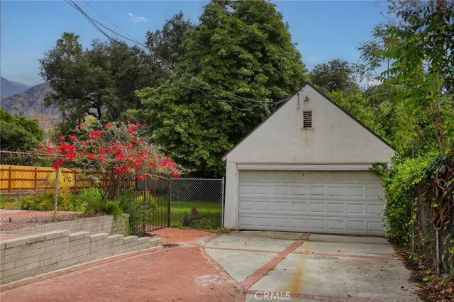 2360 Morslay, Altadena, CA 91001