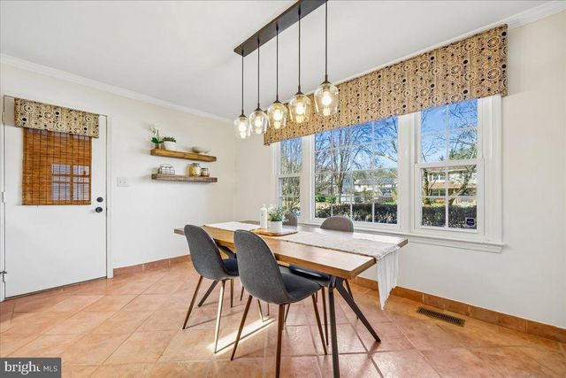 4 CULLINAN DR, Gaithersburg, MD 20878