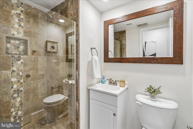 4 CULLINAN DR, Gaithersburg, MD 20878