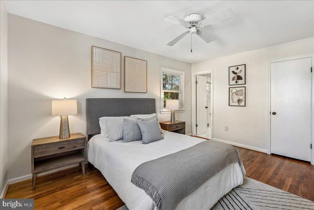 4 CULLINAN DR, Gaithersburg, MD 20878