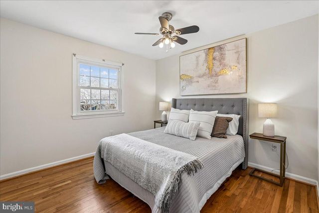 4 CULLINAN DR, Gaithersburg, MD 20878