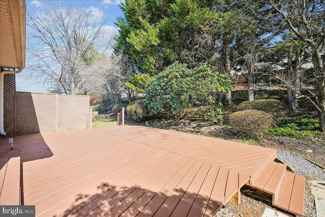 4 CULLINAN DR, Gaithersburg, MD 20878