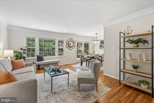 4 CULLINAN DR, Gaithersburg, MD 20878