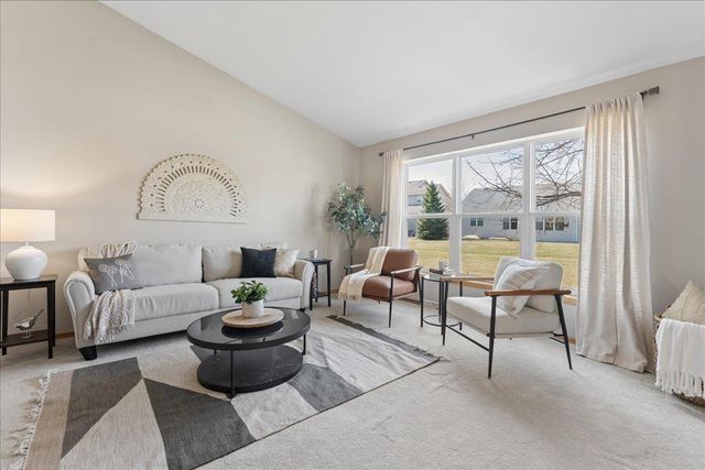 220 Red Birch Run, Madison, WI 53718