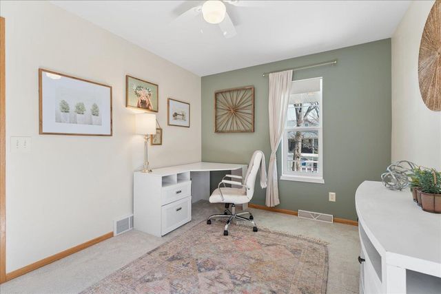 220 Red Birch Run, Madison, WI 53718