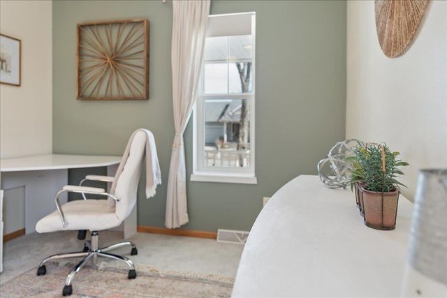 220 Red Birch Run, Madison, WI 53718