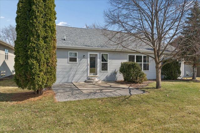 220 Red Birch Run, Madison, WI 53718