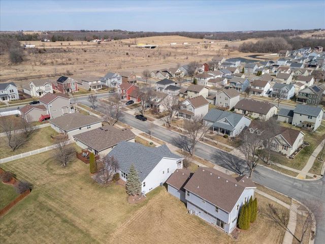 220 Red Birch Run, Madison, WI 53718