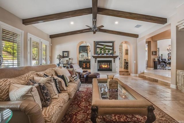 25120 Las Palmeras, Temecula, CA 92590
