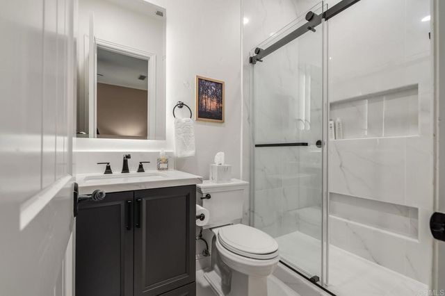 25120 Las Palmeras, Temecula, CA 92590