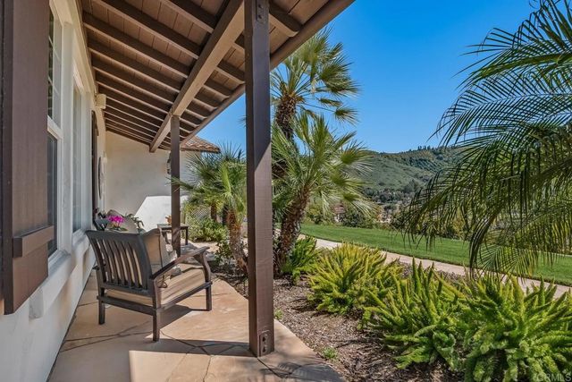 25120 Las Palmeras, Temecula, CA 92590