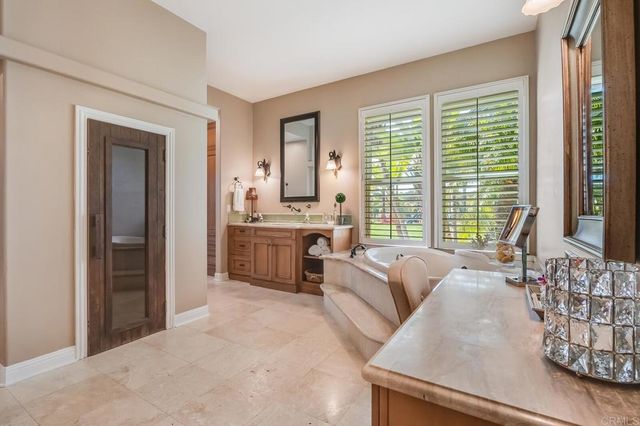 25120 Las Palmeras, Temecula, CA 92590
