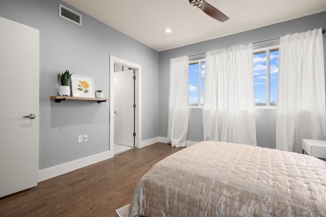 604 N Bluff DR 235, Austin, TX 78745