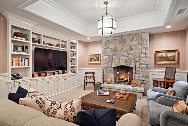 143 Oenoke Ridge, New Canaan, CT 06840