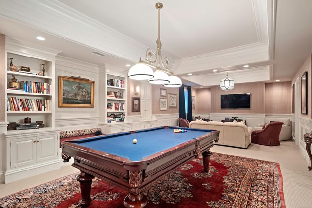 143 Oenoke Ridge, New Canaan, CT 06840