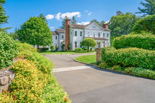 143 Oenoke Ridge, New Canaan, CT 06840