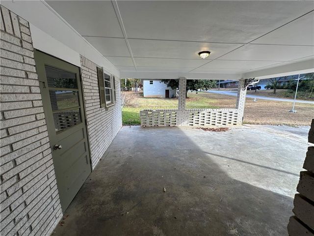 423 Center Circle, Conyers, GA 30094
