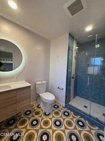 23400 Collins Street, Woodland Hills, CA 91367