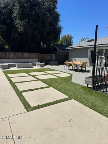 23400 Collins Street, Woodland Hills, CA 91367