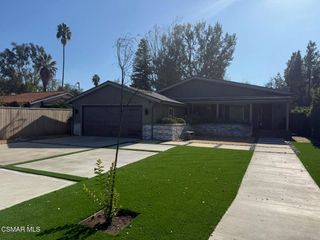 23400 Collins Street, Woodland Hills, CA 91367