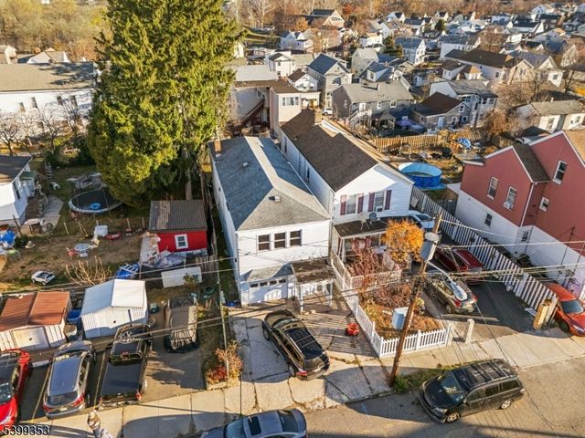 109 Dixon Ave, Paterson City, NJ 07501