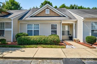 1504 Harpers Inlet Drive, Lake Wylie, SC 29710