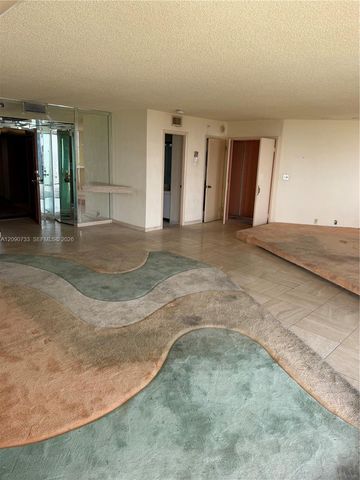 1000 Quayside Terrace 1807, Miami, FL 33138
