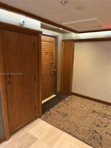 1000 Quayside Terrace 1807, Miami, FL 33138