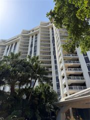 1000 Quayside Terrace 1807, Miami, FL 33138