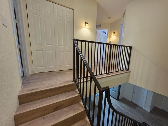 6472 Azura Lake Road, Lake Worth, FL 33463