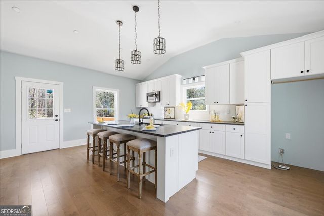 2371 Kensington Road, Macon, GA 31211