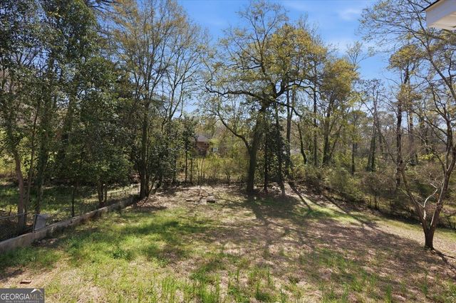 2371 Kensington Road, Macon, GA 31211
