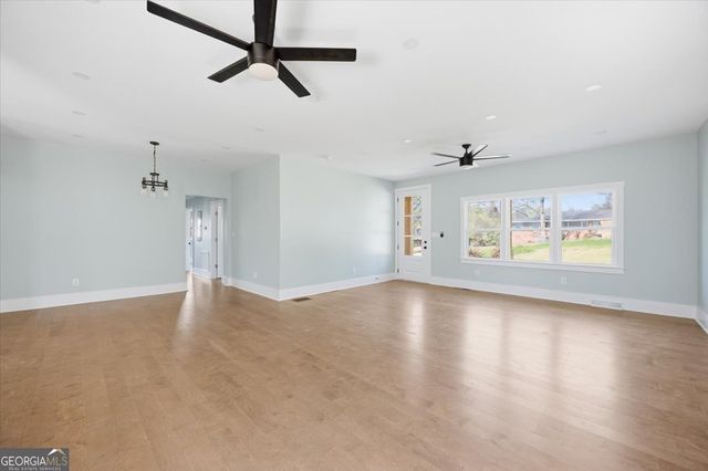 2371 Kensington Road, Macon, GA 31211