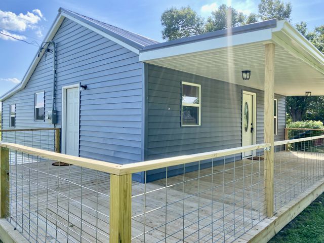 2471 Smartt Station Rd, Morrison, TN 37357