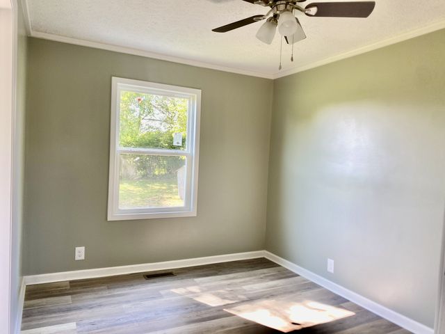 2471 Smartt Station Rd, Morrison, TN 37357