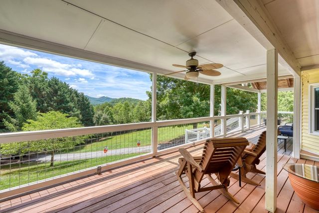 602+557 Hidden Pines Court, Hiawassee, GA 30546