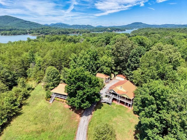 602+557 Hidden Pines Court, Hiawassee, GA 30546