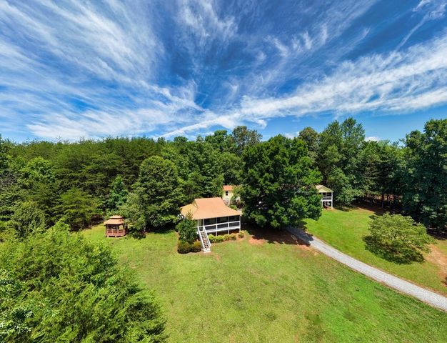 602+557 Hidden Pines Court, Hiawassee, GA 30546