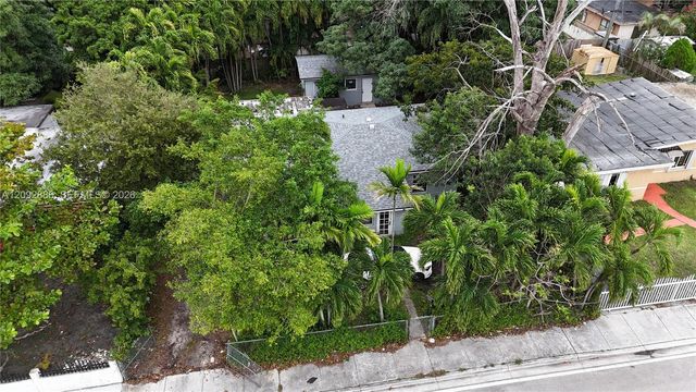 13845 NW 6th Avenue, North Miami, FL 33168