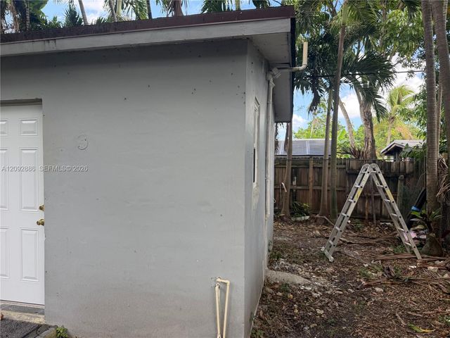 13845 NW 6th Avenue, North Miami, FL 33168