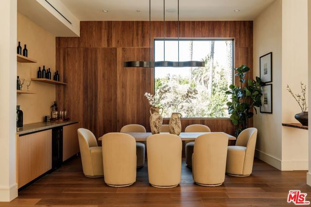 18100 Karen Drive, Los Angeles, CA 91356