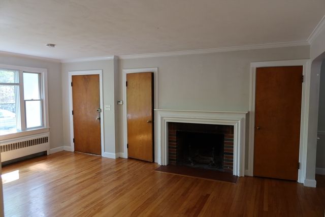 71 Blake St 71, Newton, MA 02460