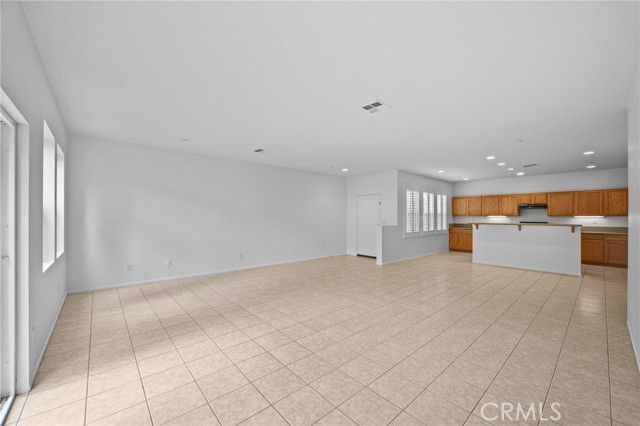 7353 Ellena West Unit 112, Rancho Cucamonga, CA 91730