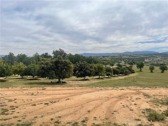 38687 Calle Segovia, Temecula, CA 92592